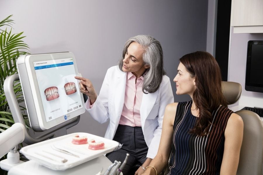 Showing braces on the monitor